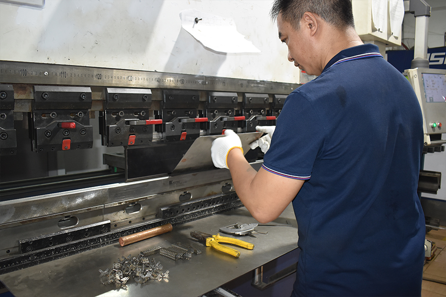 硬件、軟件系統研發、生產、銷售、服務